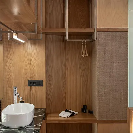 Santa Clara Luxury Living *